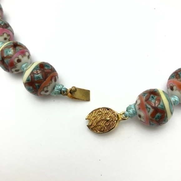 Vintage Hand Painted Chinese Beaded Necklace - Picture 6 of 6